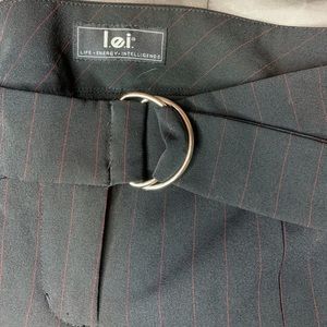 L.E.I dress pants